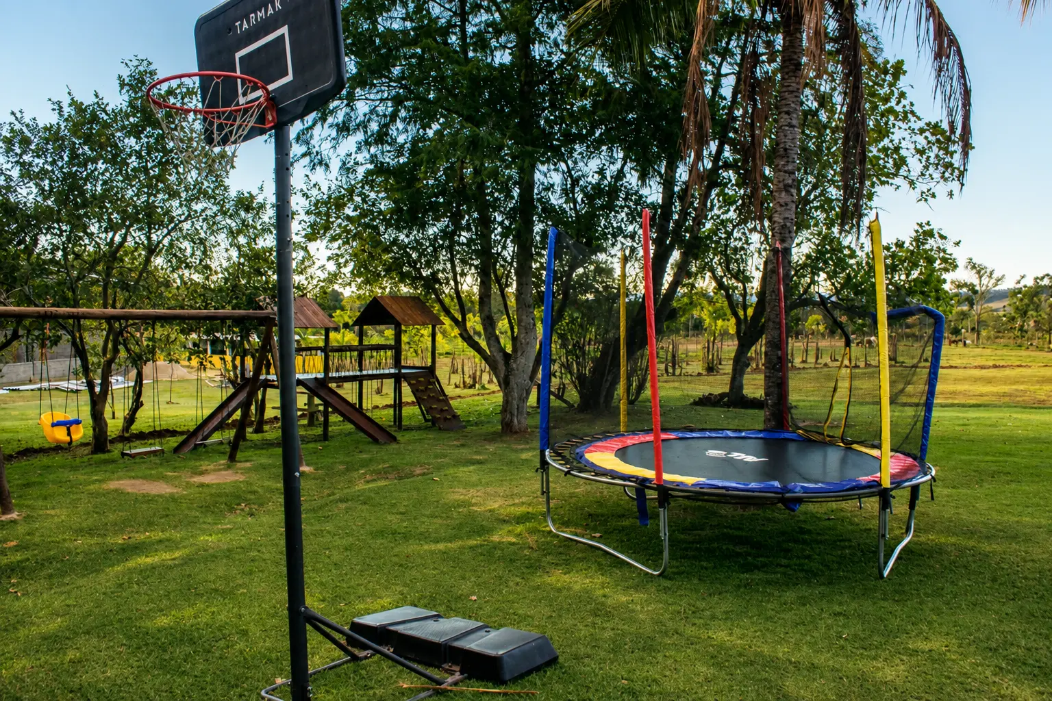 Playground e área de lazer para crianças